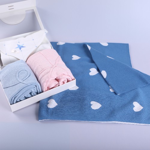 FL-Accessories-16_Star Jacquard Baby Knit Blanket Gift Sets_Shanghai Fully Lucky Knitting