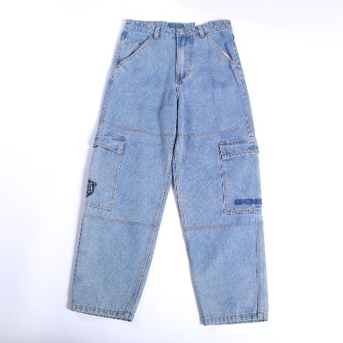 FL-Men-49_Dual Patch Pocket Straight Casual Denim Pants_Shanghai Fully Lucky Knitting