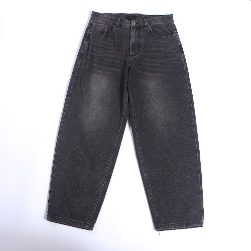 FL-Men-53_Bulk Relaxed Fit Faded Taper Denim Trousers_Shanghai Fully Lucky Knitting